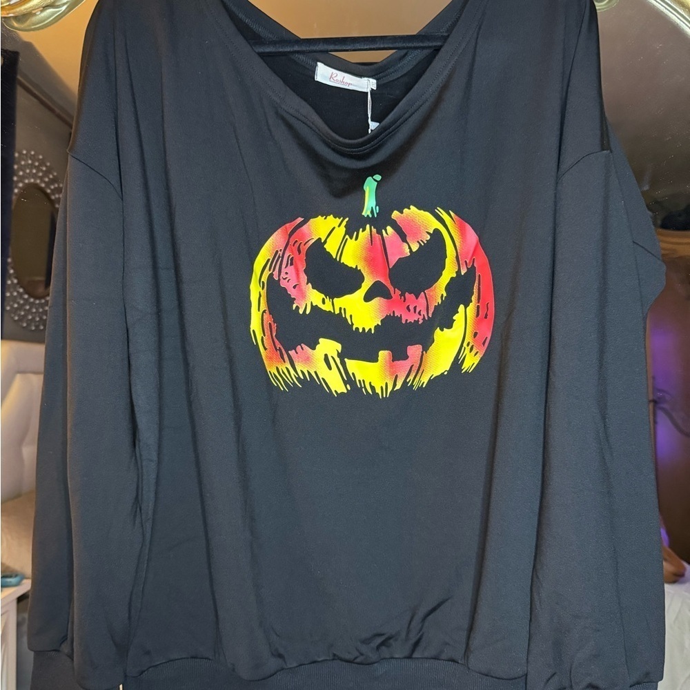 Plus super soft slouchy Halloween sweatshirt new 2x - Picture 3 of 6